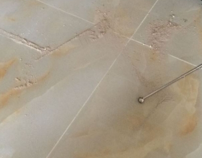 寿县瓷砖空鼓维修公司分享粘合剂选择不当在瓷砖铺贴过程中可能导致以下问题